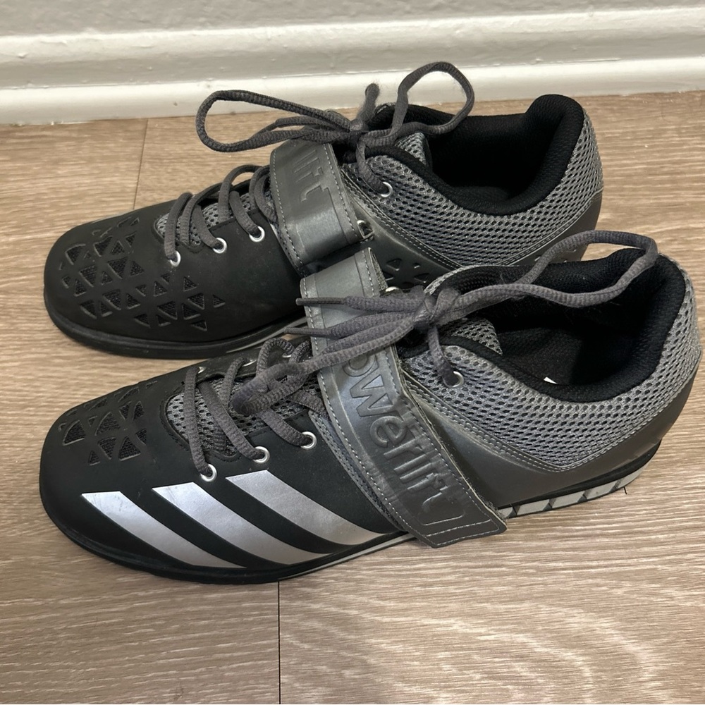 Adidas powerlift